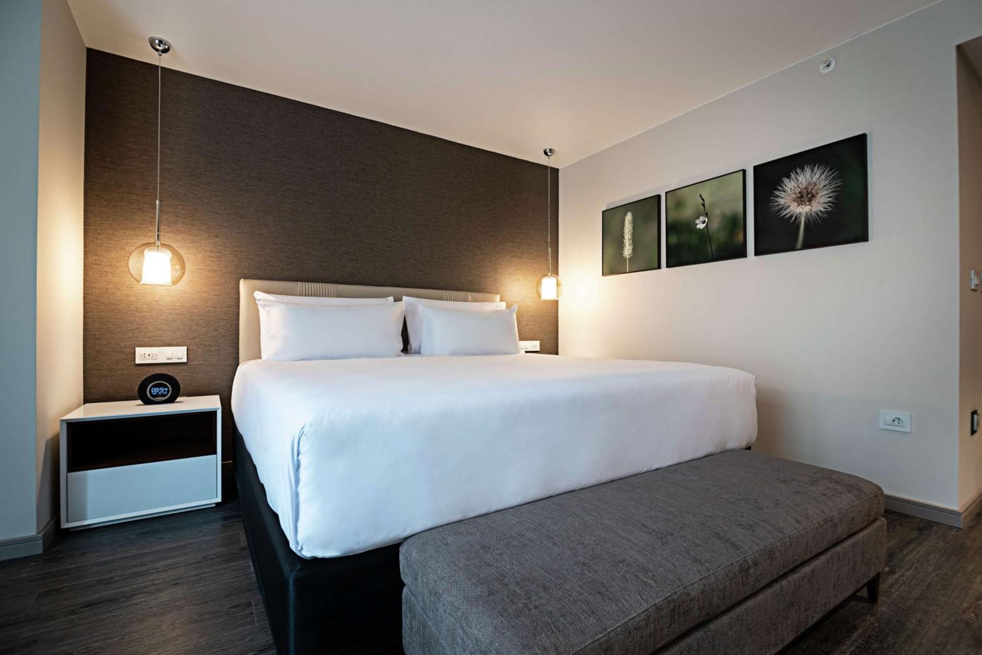 Soro Montevideo, Curio Collection By Hilton Hotell Exteriör bild
